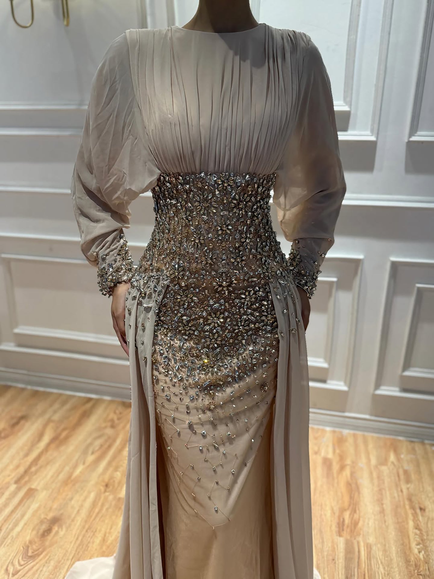 Modest Nude Crystal Beaded Long Sleeves Evening Dress Formal Gown LA73598