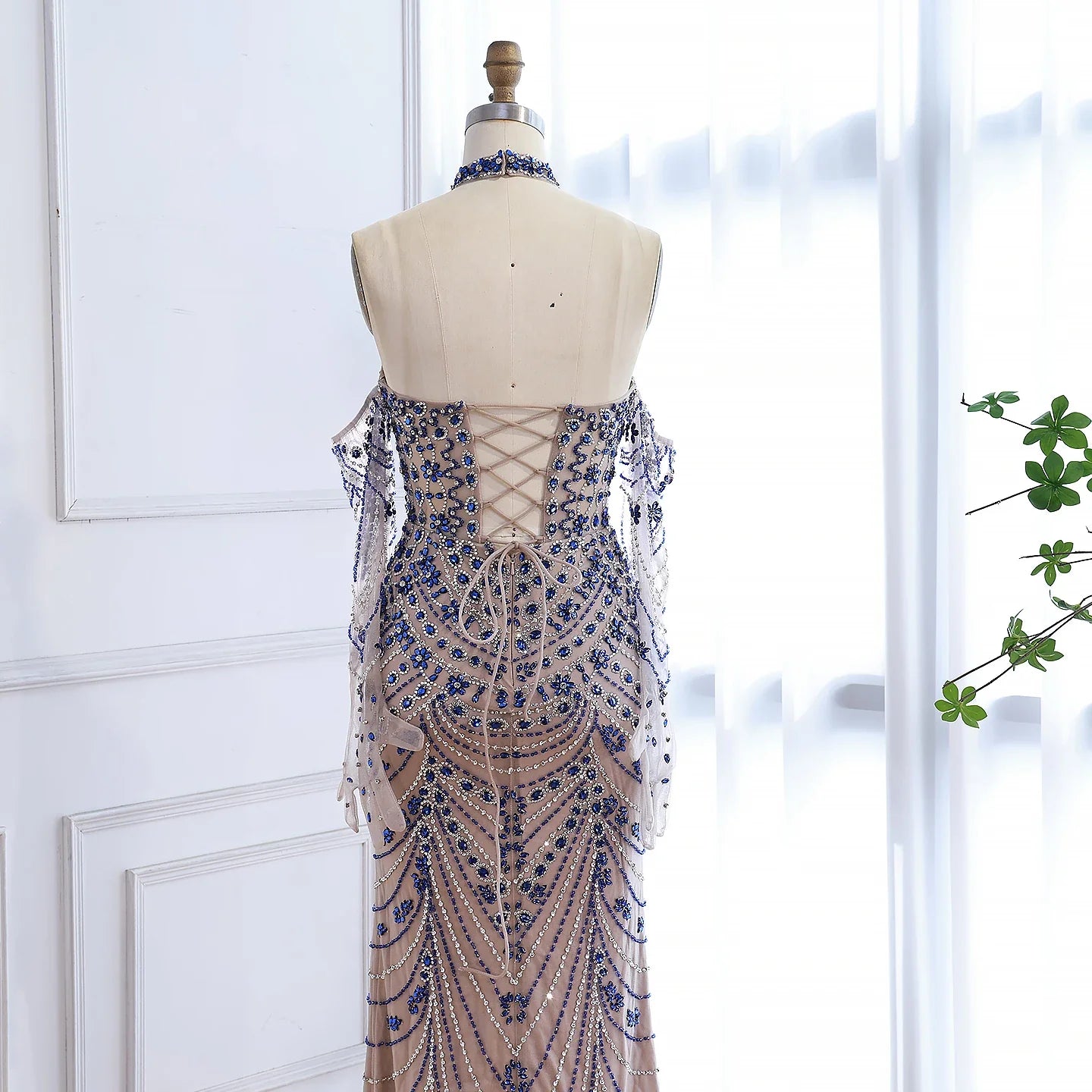 Halter Neck Blue Mermaid Luxury Evening Dress with Gloves LA72760C