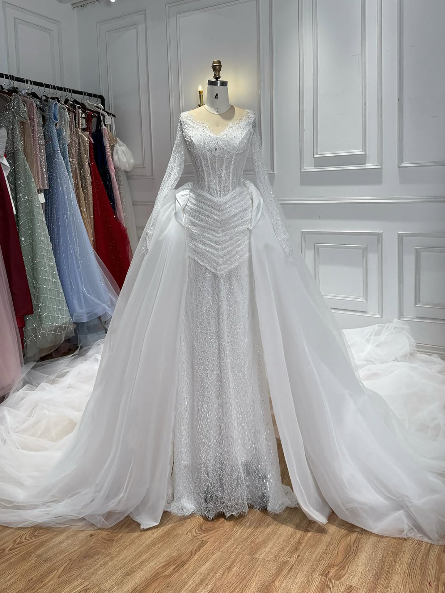 Luxury White Long Sleeve Beaded Corset Wedding Dress HA2535