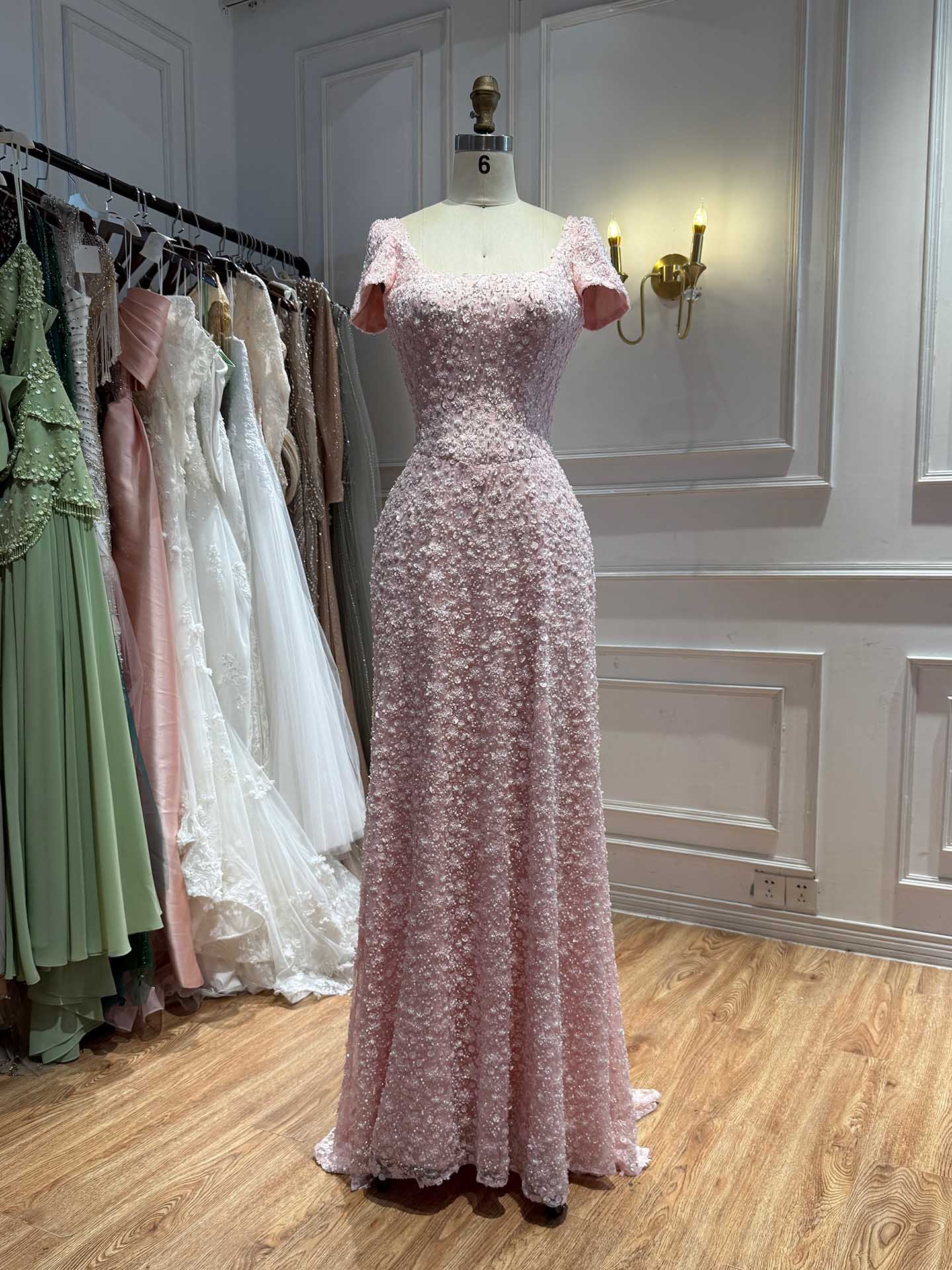 Luxury Pink Floral Appliqué Evening Dress with Open Back LA73119