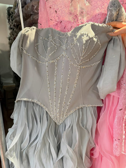 Elegant Pink Beaded Corset Ruffled Evening Gown with Slit LA73368B
