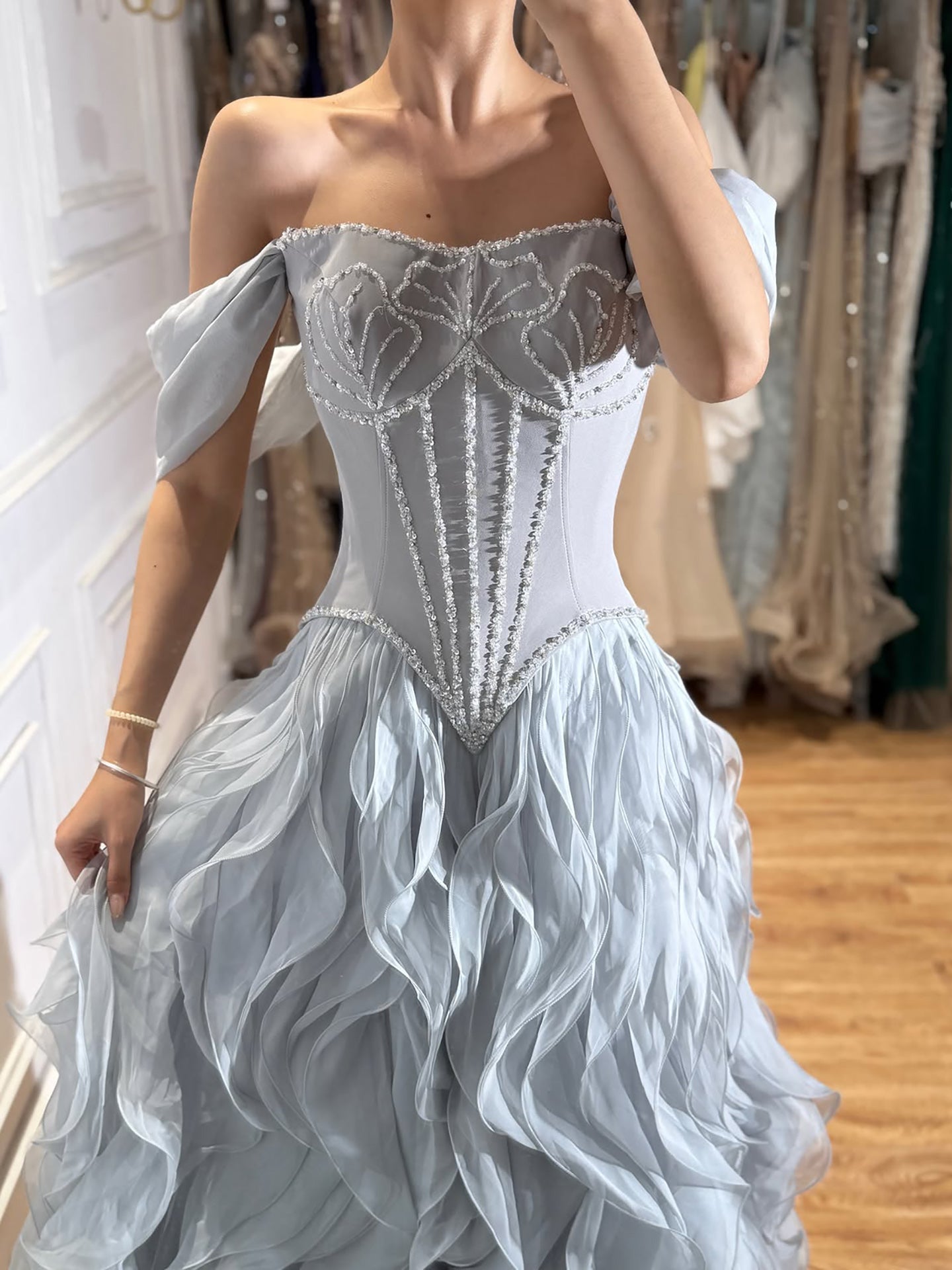 Elegant Pink Beaded Corset Ruffled Evening Gown with Slit LA73368B