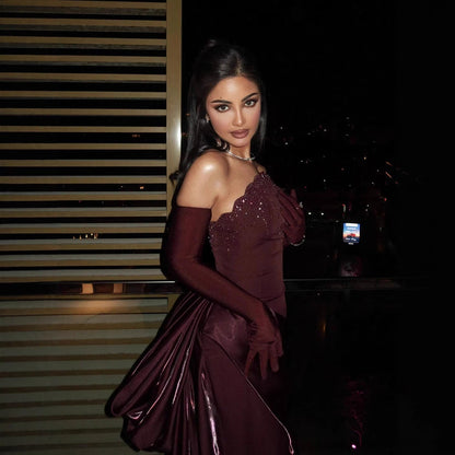 Elegant Wine Red Strapless Beaded Red Carpet Evening Dress with Satin Skirt & Velvet Gloves LA73528