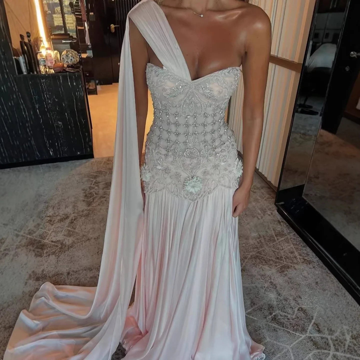 Elegent Pink Floral Beaded Chiffon Evening Dress for Wedding Guest LA73451